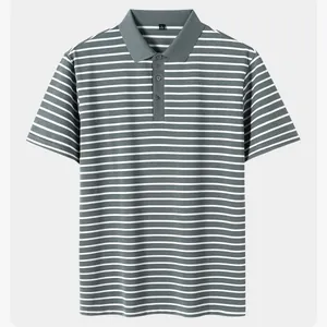 Klassisches grau-weiß gestreiftes Herren-Polohemd mit kurzen Ärmeln und Knopfkragen