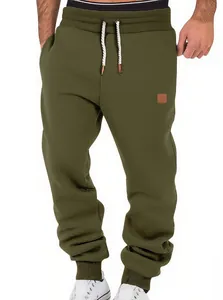 Olivgrüne Herren-Freizeithose mit Kordelzug an der Taille und elastischen Bündchen am Saum