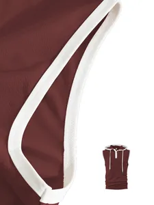 Nahaufnahme der atmungsaktiven, schnelltrocknenden Netzstoffstruktur eines weinroten Tanktops