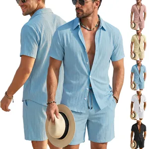 Herren Sommer-Set mit Kurzarmhemd und Shorts in verschiedenen Farben und Texturen
