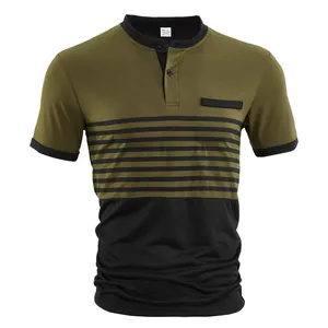 Herren Kurzarm Henley-Shirt mit olivgrünen und schwarzen Streifen für den Sommer