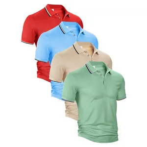 Détail de quatre polos colorés en soie glacée pour hommes avec cols à rayures contrastées.