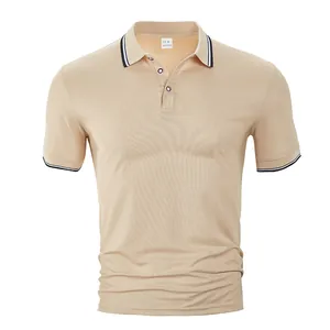 Polo en soie glacée pour hommes avec tissu respirant et design de col rayé contrasté