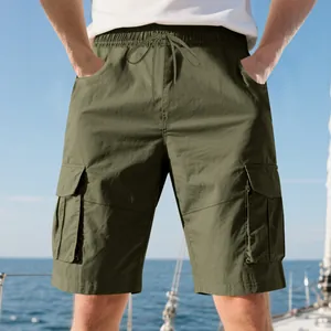 Herren Freizeit Cargo-Shorts in Olivgrün mit Kordelzug und praktischen Mehrfachtaschen