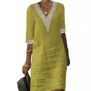 Abito casual in cotone e lino con scollo a V e pizzo in giallo senape