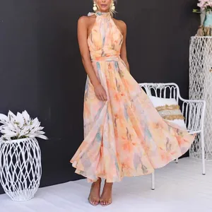 Longue robe longue élégante style français avec imprimé floral coloré pour plage