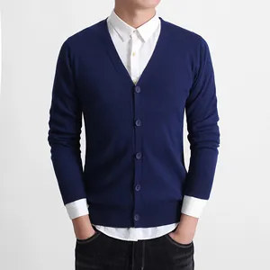 Klassische dunkelblaue Strickjacke mit V-Ausschnitt für Herren, ideal für Business-Outfits