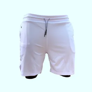 Vue détaillée du short de course 2-en-1 blanc pour homme avec maille respirante