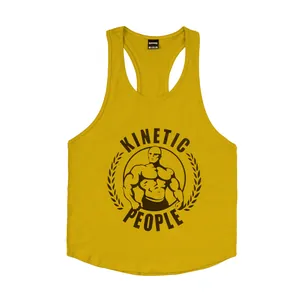 Vorderansicht des gelben Herren-Fitness-Tanktops mit Kinetic People Muskelmann-Grafik