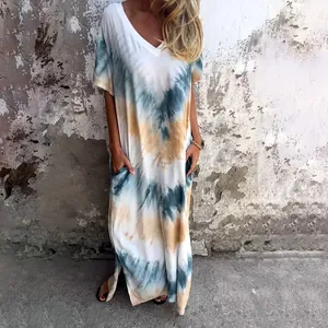 Elegante abito lungo bohémien tie-dye con scollo a V, tasche laterali e spacco alto