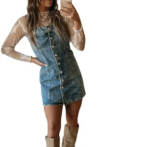 Western stijl denim mini-jurk met knoopsluiting aan de voorkant en schouderbandjes