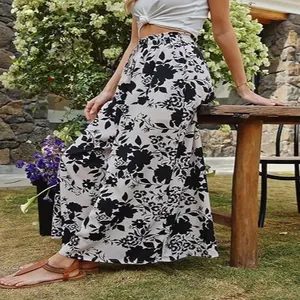Αέρινη παντελόνα Bohemian με φλοράλ σχέδιο και ψηλή μέση σε ασπρόμαυρο χρώμα