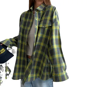 Camicia vintage a quadretti gialli oversize da donna con colletto classico e tasca