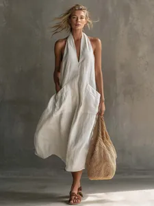 Robe midi blanche dos nu col en V style resort vintage avec grandes poches