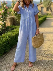Luxe zomerse blauw gestreepte jumpsuit met knopen, kraag en wijde pijpen voor dames