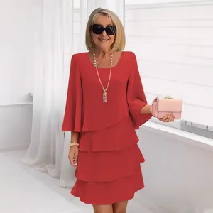 Elegant red tiered cake dress with round neck and flared sleeves for stylish women