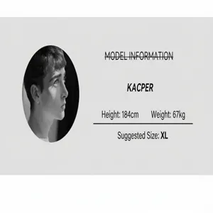 Model sizing information for men's cotton cargo shorts, height 184cm, weight 67kg.