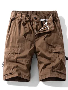Men's loose-fit cotton cargo shorts in brown with elastic drawstring waist and side pockets