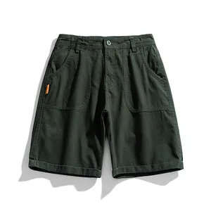 Men's dark green retro cargo shorts with large pockets and minimalist cotton design