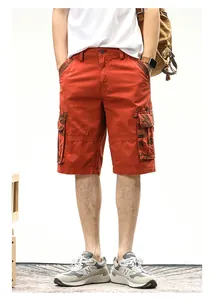Herren Cargo-Shorts in Orange mit Camouflage-Taschen im modischen Streetwear-Look