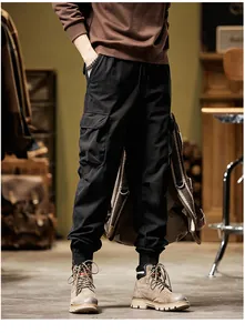 Men's American vintage black cargo pants with side pockets for winter wear