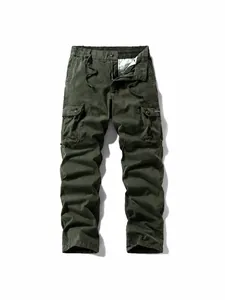 Men's retro fleece-lined tactical cargo pants with multi-pockets in army green for outdoor wear