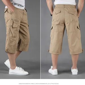 Professional men's khaki cotton cargo 3/4 length shorts featuring loose fit and multi-pockets