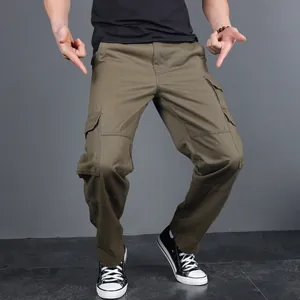 Men's loose multi-pocket tactical military cargo pants in durable olive green fabric