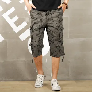 Pantaloncini cargo da uomo in cotone con stampa graffiti e comode tasche laterali