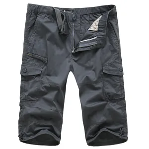 Pantaloncini cargo da uomo grigio scuro a trequarti con tasche multiple e comoda coulisse