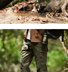 Detailansicht der olivgrünen Outdoor-Cargohose in einer natürlichen Waldumgebung.