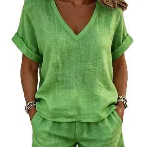 Ensemble deux pièces décontracté pour femmes, haut vert col V et short assorti