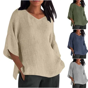 Elegante top de lino suelto con cuello en V para mujer disponible en beige, verde, azul y gris.