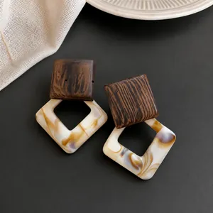 Vintage style wooden and marble resin diamond pendant stud earrings for women fashion accessory