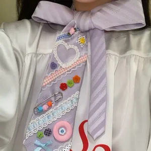 Corbata de Decoración de Botones Estilo Dopamina para Mujer Bufanda de Lazo a Rayas de Moda con Encaje y Botones de Resina