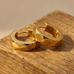 Hoop Earrings Faceted Hexagonal Stainless Steel Rhombus C-Shaped Unisex Ear Buckle Simple Geometric Commute Huggie Jewelry Gift
