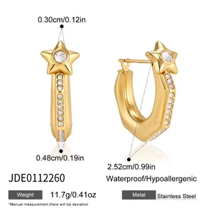 Detail of 18K gold plated stainless steel star earrings with dimensions and specs.