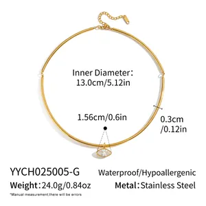 Gold stainless steel choker necklace detail with size measurements and weight specs.