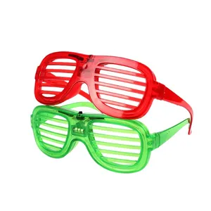 Red and green LED shutter glasses for glowing party props and festival celebrations