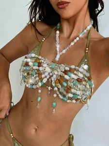 Vista detallada del bikini halter Y2K Mermaidcore con cuentas hechas a mano y lentejuelas