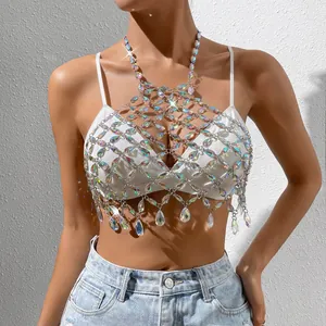 Top a fascia con catena del corpo in cristallo iridescente scintillante per club.