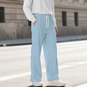 Herren Freizeithose in Hellblau mit Rautenmuster, Kordelzug und Seitenschlitz
