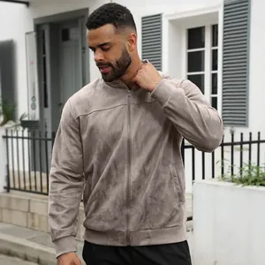Klassiek casual herenjack van suède met opstaande kraag in elegante taupe kleur