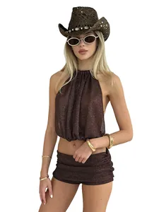 Ensemble deux pièces sexy marron à paillettes avec haut court licou et mini short