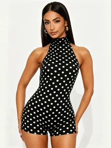 Combinaison courte sexy chic à pois pour femme avec décolleté licou sans manches