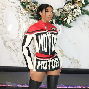 Ensemble deux pièces style moto pour femme avec veste à lettres et mini-jupe assortie
