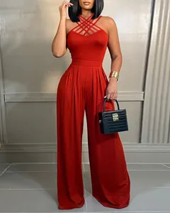 Eleganter roter ärmelloser Jumpsuit mit sexy gekreuztem Neckholder und schickem weitem Bein