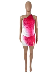 Sexy zweiteiliges Outfit mit rosa Drachenfrucht-Farbverlauf und One-Shoulder-Oberteil