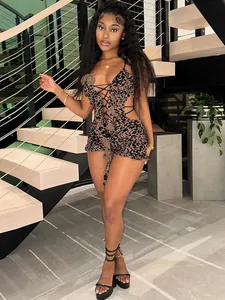 Combinaison Femme Sexy Imprimé Léopard en Maille Ajourée à Lacets Romper Moulant Dos Nu à Volants Tenue de Soirée Club