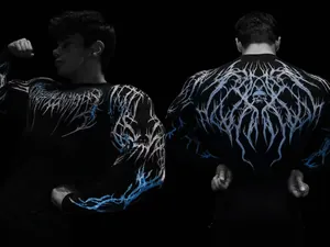 Men's fitness compression shirt with blue skull graphic and lightning patterns